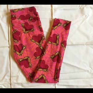 LuLaRoe OS Leggings Valentines Day Pattern